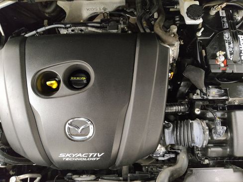 Used 2019 MAZDA CX-5 Touring image 30