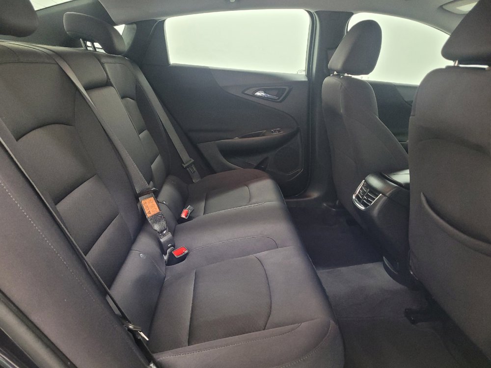 Used 2023 Chevrolet Malibu LT FWD image 19