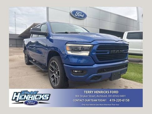 Used 2019 RAM 1500 Sport w/ Level 2 Equipment Group AWD/4WD image 1