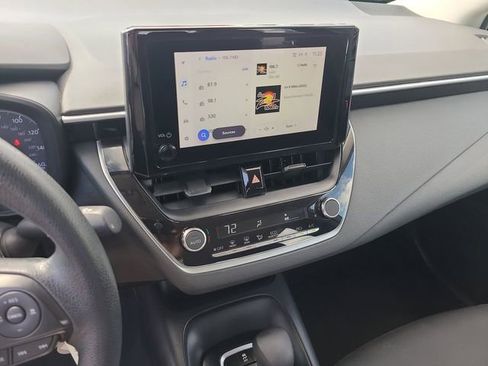 Used 2024 Toyota Corolla LE FWD image 30