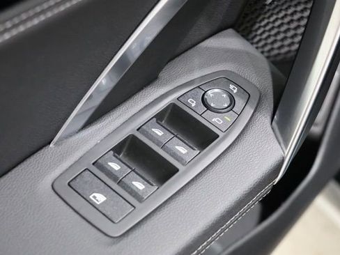 Used 2023 BMW X1 xDrive28i w/ Premium Package image 18