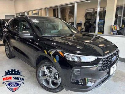 New 2025 Ford Escape ST-Line w/ Tech Pack #1