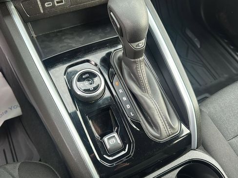 Used 2024 Chevrolet Colorado Trail Boss w/ Advanced Trailering Package image 30