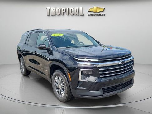 New 2026 Chevrolet Traverse LT image 4