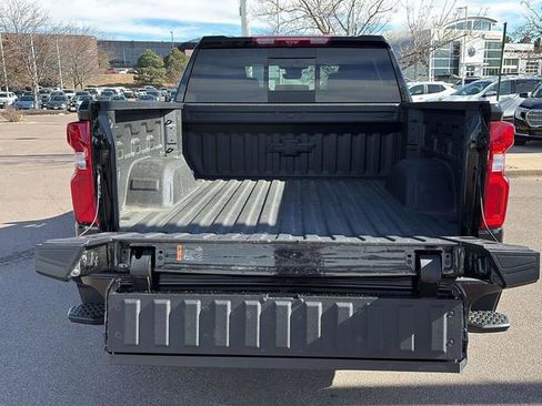 New 2026 Chevrolet Silverado 1500 High Country w/ Midnight Edition AWD/4WD image 7