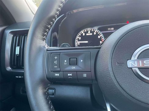 Used 2025 Nissan Pathfinder SL w/ SL Premium Package image 22