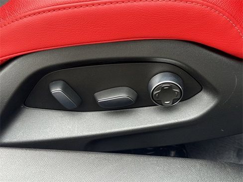 Used 2023 Chevrolet Corvette Stingray Premium Conv w/ Z51 Performance Package image 30