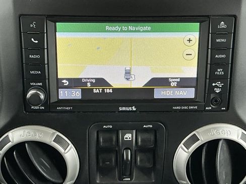 Used 2017 Jeep Wrangler Unlimited Sahara w/ Connectivity Group image 10