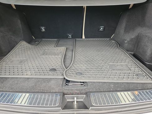 Used 2015 Mercedes-Benz GLK 350 4MATIC image 32