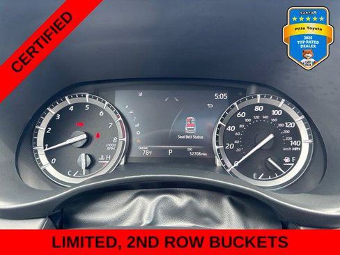 Certified 2021 Toyota Highlander Limited FWD image 22