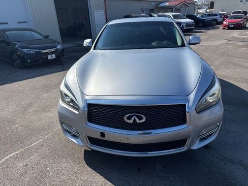 Used 2015 INFINITI Q70 3.7 image 8