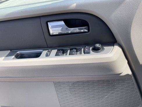 Used 2012 Ford Expedition XLT RWD image 24