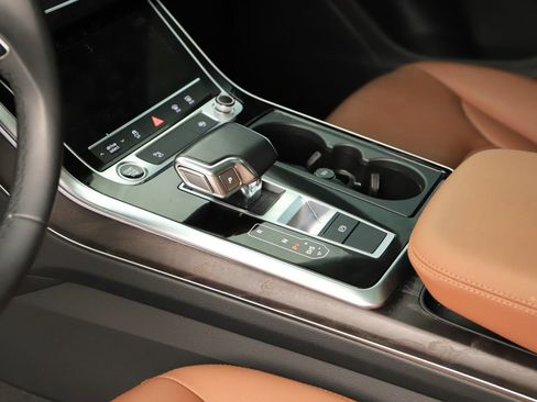Certified 2023 Audi Q8 Premium w/ Convenience Package AWD/4WD image 16