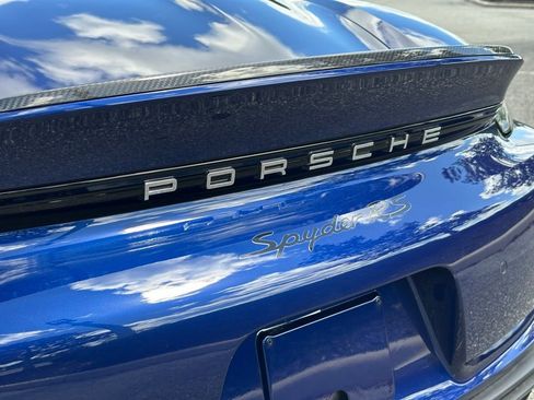 Certified 2025 Porsche 718 Boxster Spyder RS RWD image 26