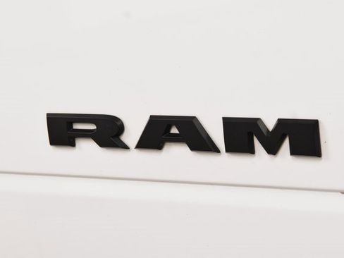 Used 2022 RAM 3500 Big Horn w/ Night Edition image 15