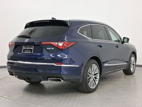 Used 2023 Acura MDX SH-AWD w/ Advance Package image 9