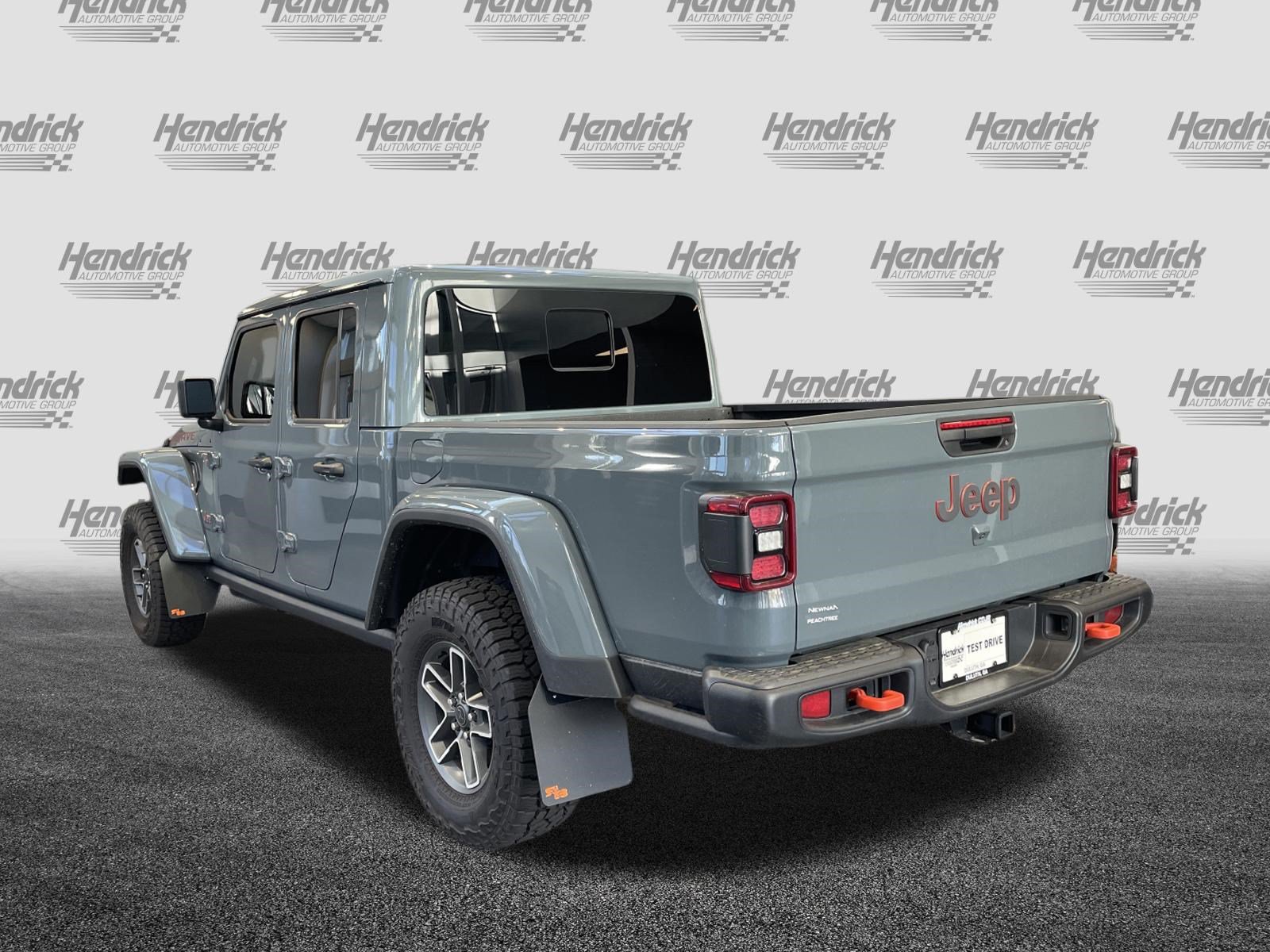 Used 2026 Jeep Gladiator Mojave w/ Steel Bumper Group AWD/4WD image 8