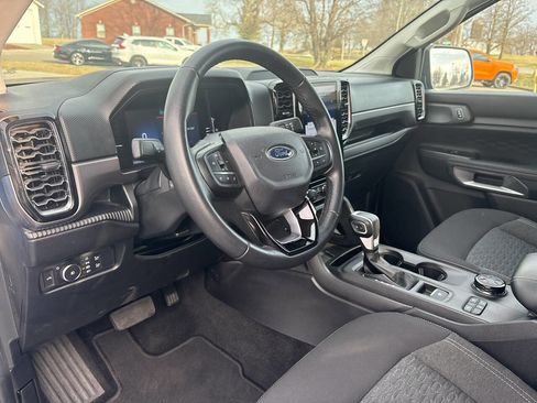 Used 2024 Ford Ranger XLT w/ Trailer Tow Package image 32