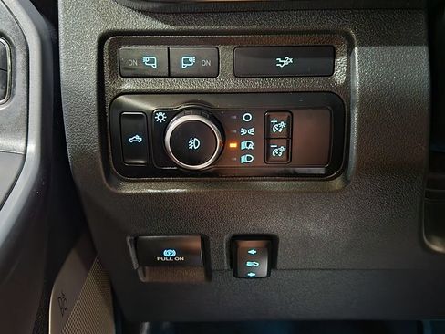 Used 2024 Ford F350 Lariat AWD/4WD image 42