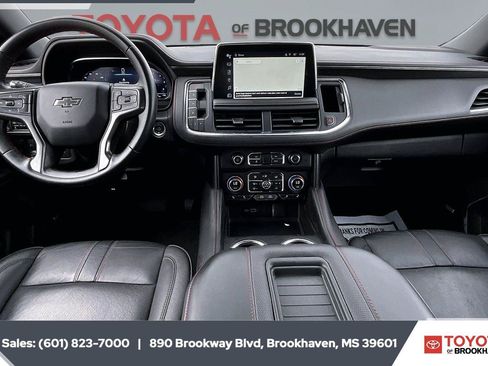 Used 2024 Chevrolet Suburban RST RWD image 13