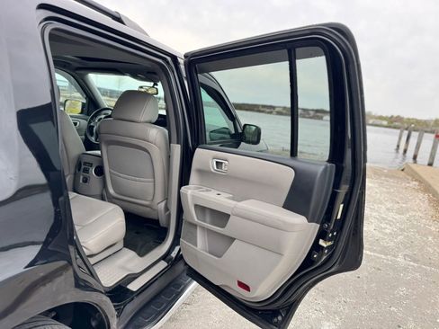 Used 2015 Honda Pilot EX-L image 16