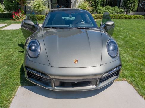 Used 2021 Porsche 911 Turbo S AWD/4WD image 3