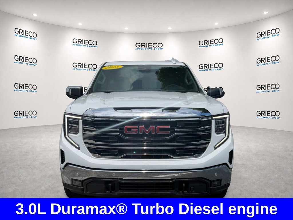 Used 2023 GMC Sierra 1500 SLT w/ SLT Premium Plus Package AWD/4WD image 2