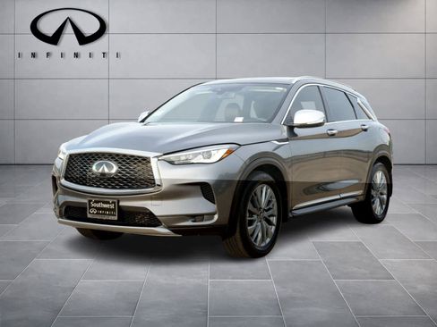 Certified 2025 INFINITI QX50 Luxe w/ Accent Package AWD/4WD image 1