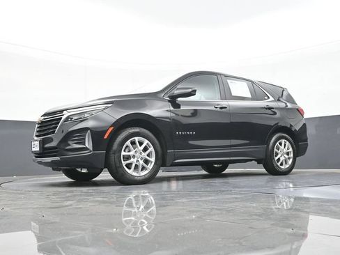 Used 2024 Chevrolet Equinox LT AWD/4WD image 57