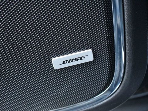 Used 2020 GMC Yukon XL SLT image 28