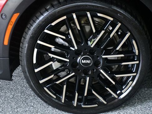 Used 2025 MINI Cooper S FWD image 19