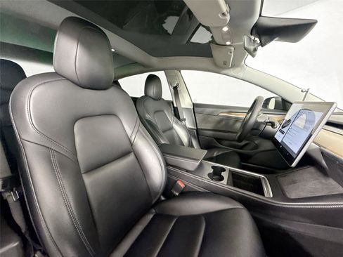 Used 2021 Tesla Model 3 Long Range image 36