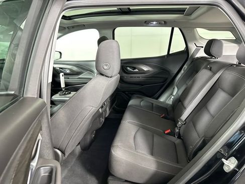 Used 2023 GMC Terrain SLE w/ Driver Convenience Package image 26