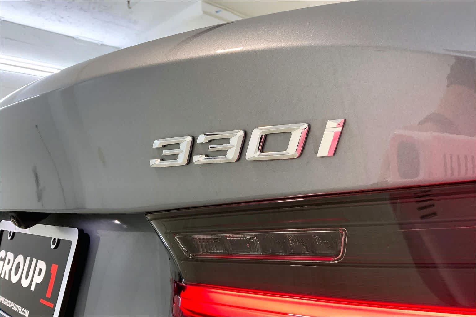 Used 2025 BMW 330i xDrive Sedan AWD/4WD image 29