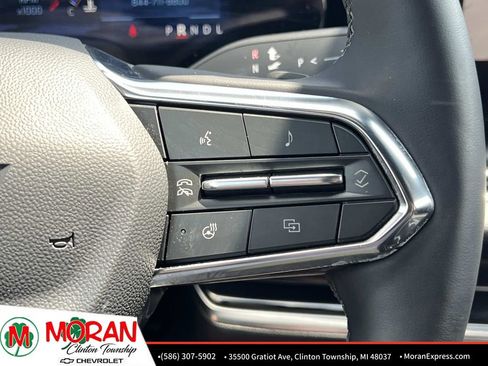 Used 2026 Chevrolet Equinox LT FWD image 25