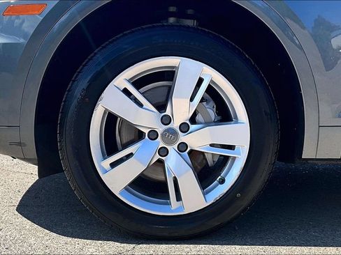 Used 2019 Audi Q5 3.0T Premium Plus w/ Premium Plus Package AWD/4WD image 12