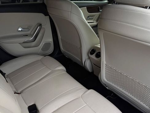 Used 2019 Mercedes-Benz A 220 4MATIC image 37