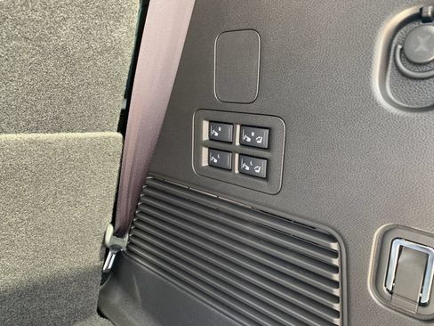 New 2026 Nissan Armada SL AWD/4WD image 7