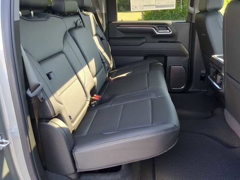 Used 2024 GMC Sierra 2500 Denali w/ Denali Reserve Package image 29