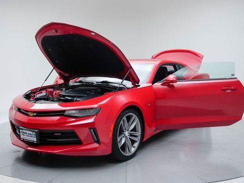Used 2018 Chevrolet Camaro LT w/ RS Package RWD image 17