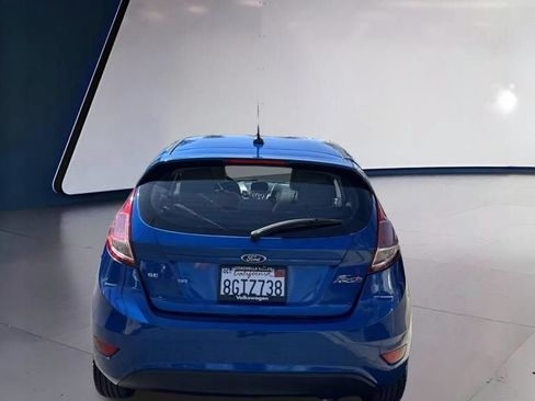 Used 2018 Ford Fiesta SE FWD image 3