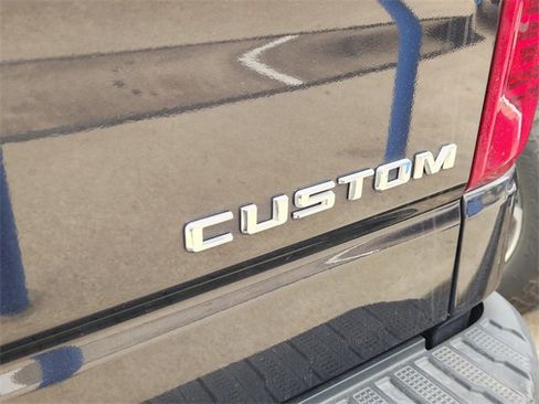 Used 2022 Chevrolet Silverado 1500 Custom w/ LPO, Dark Essentials Package image 9