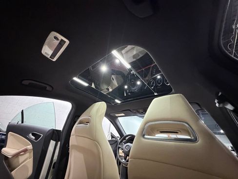 Used 2015 Mercedes-Benz CLA 250 4MATIC image 46