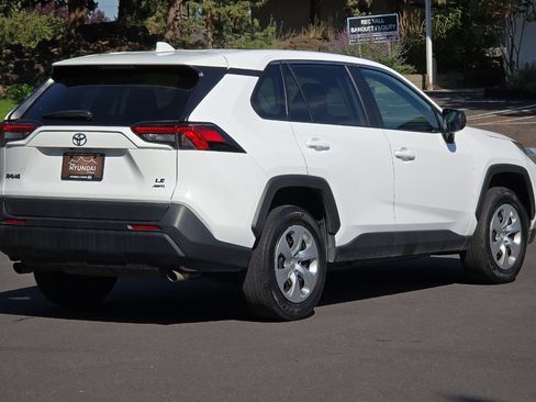 Used 2023 Toyota RAV4 LE image 4