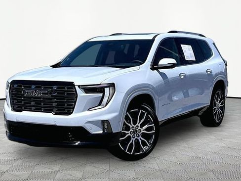 Used 2026 GMC Acadia Denali Ultimate AWD/4WD image 1