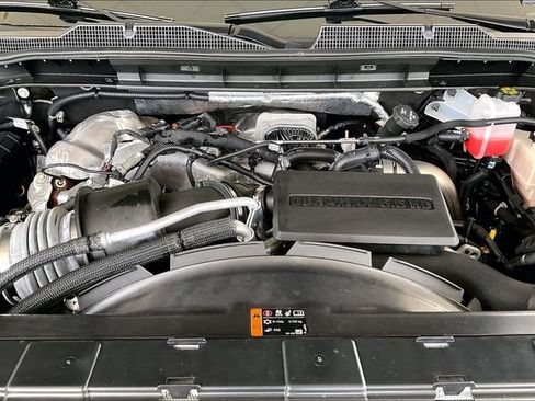 Used 2024 Chevrolet Silverado 2500 High Country w/ High Country Premium Package AWD/4WD image 21