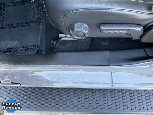 Used 2022 Jeep Wrangler Unlimited Sahara w/ Cold Weather Group image 15