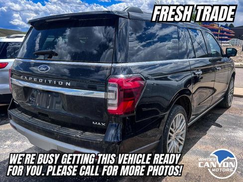 Used 2023 Ford Expedition Max Limited AWD/4WD image 2