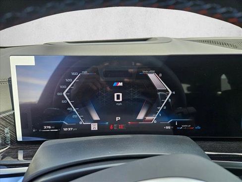 New 2026 BMW X5 M60i image 11