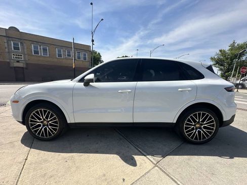 Used 2019 Porsche Cayenne AWD/4WD image 8
